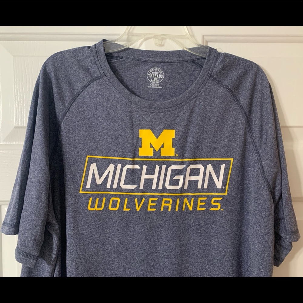 U of M Mens Tech T-Shirt